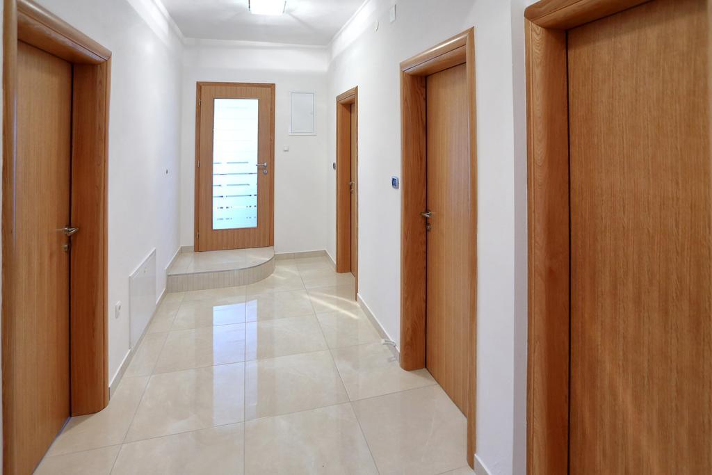 Apartment Ante Бибинє Номер фото