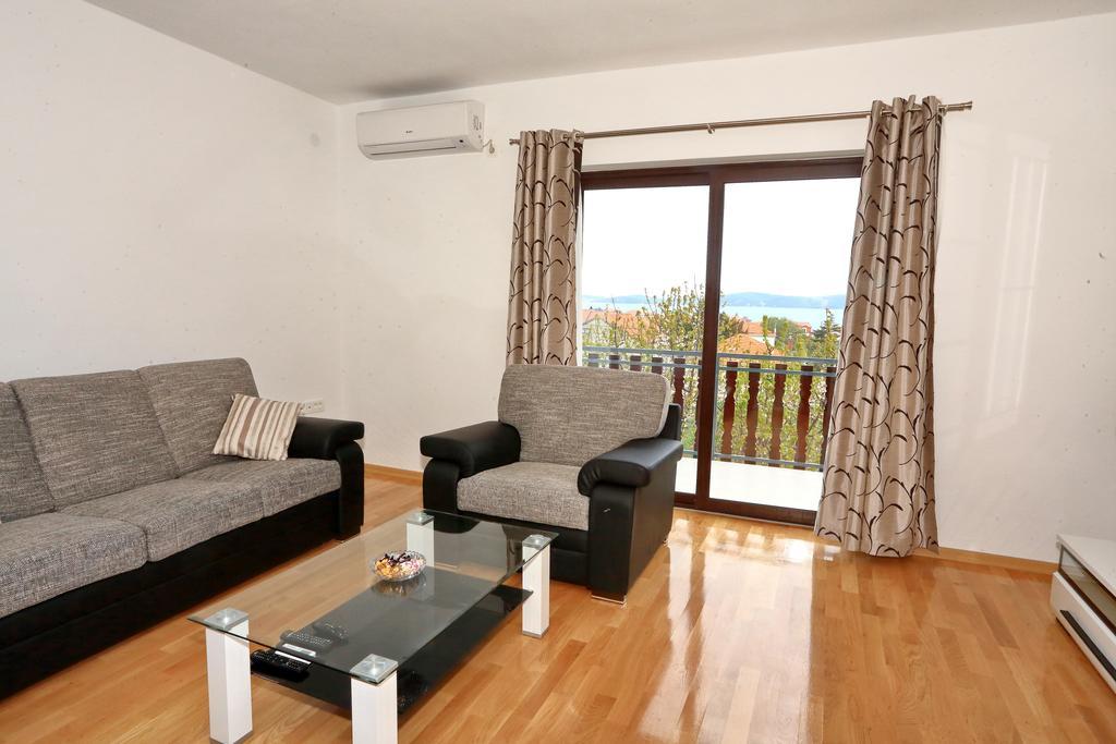 Apartment Ante Бибинє Екстер'єр фото